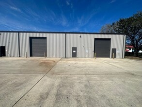 7 San Bartola Dr, Saint Augustine, FL à louer Photo de l’immeuble– Image 1 sur 4