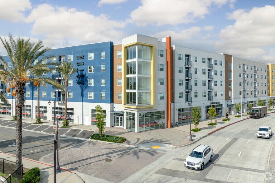 10568 Gateway Promenade, El Monte, CA à louer - Photo de l’immeuble – Image 3 sur 41