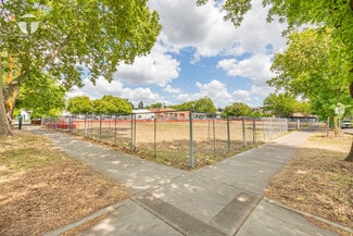 Plus de détails pour 905 S St, Sacramento, CA - Logement à vendre