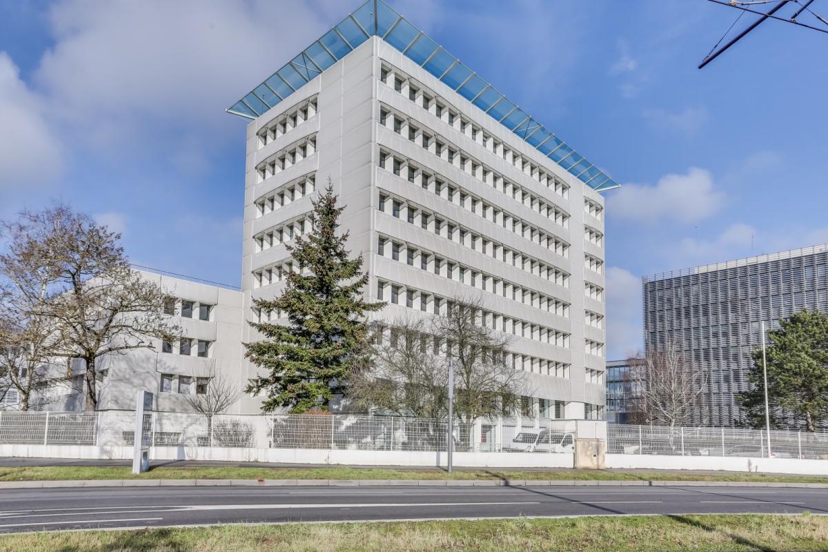 11 Avenue Morane Saulnier, Vélizy-Villacoublay à louer Photo de l’immeuble– Image 1 sur 13