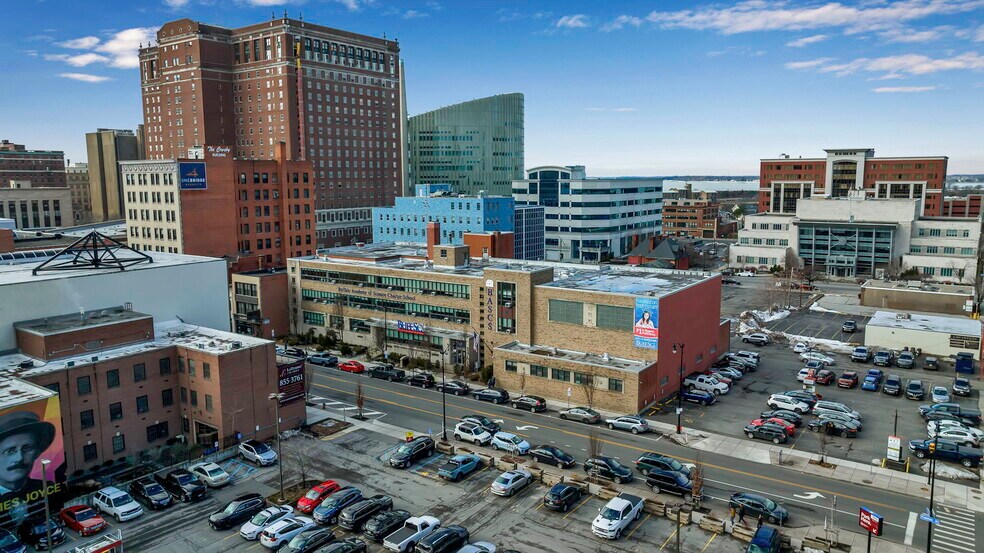 180 Franklin St, Buffalo, NY à vendre - Aérien – Image 2 sur 6