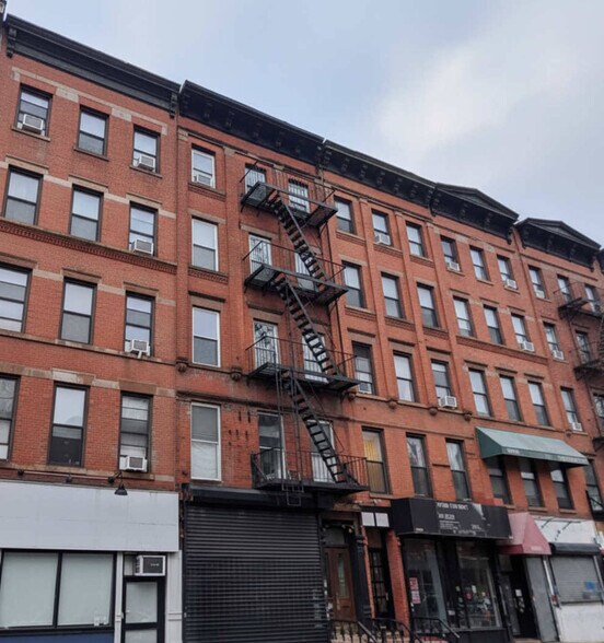2268 Adam Clayton Powell Jr Blvd, New York, NY à vendre - Photo de l’immeuble – Image 2 sur 12