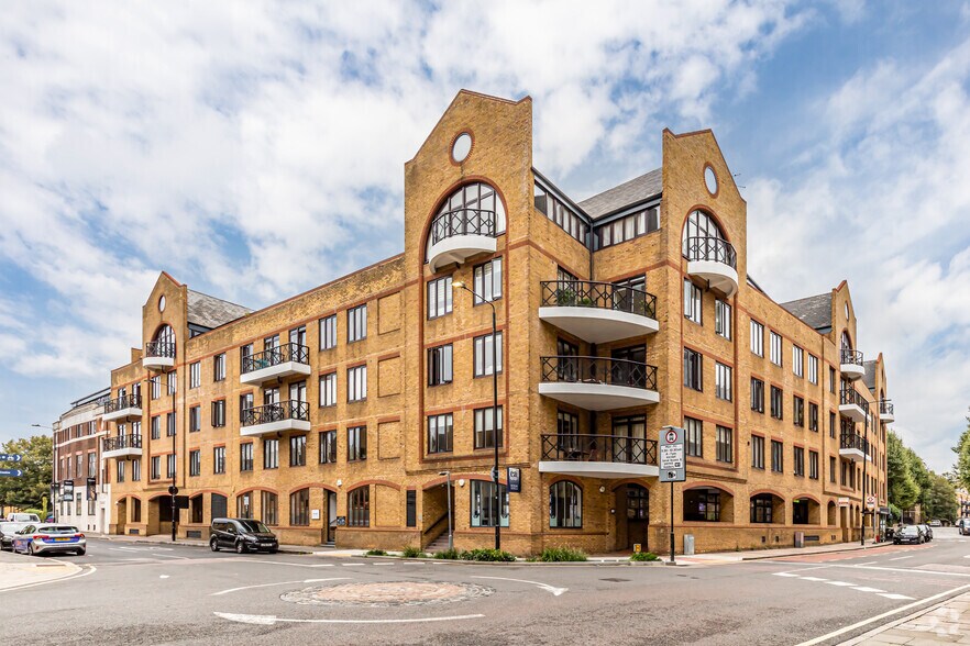 Hermitage Court, Knighten Street St, Londres à louer - Photo principale – Image 1 sur 6