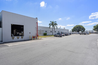 Plus de détails pour 700 NW 57th Ct, Fort Lauderdale, FL - Industriel/Logistique à vendre