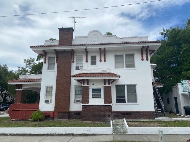 205 4th Ave N, Saint Petersburg, FL à vendre - Photo de l’immeuble – Image 3 sur 14