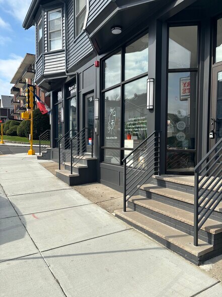 90-96 Main St, Malden, MA à louer - Photo de l’immeuble – Image 3 sur 12