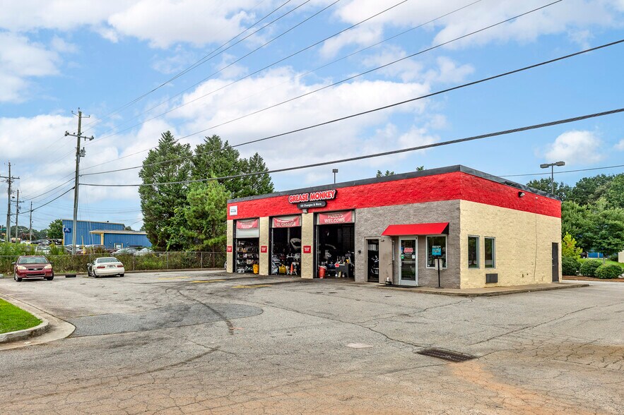 234 Fairview Rd, Ellenwood, GA à vendre - Photo de l’immeuble – Image 2 sur 24