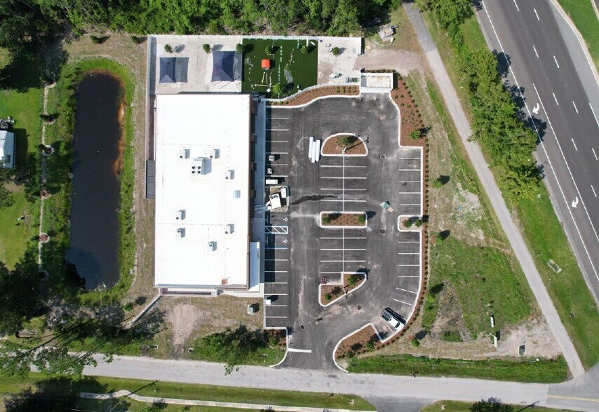1135 Clay st, Fleming Island, FL à vendre - Photo de l’immeuble – Image 2 sur 5
