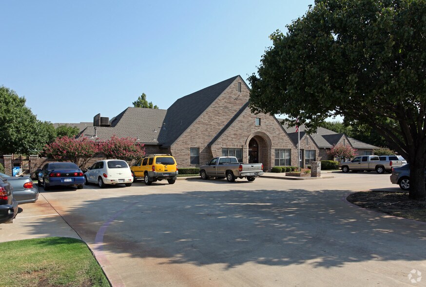 4801 Tennyson Pky, Plano, TX à vendre - Photo principale – Image 1 sur 3
