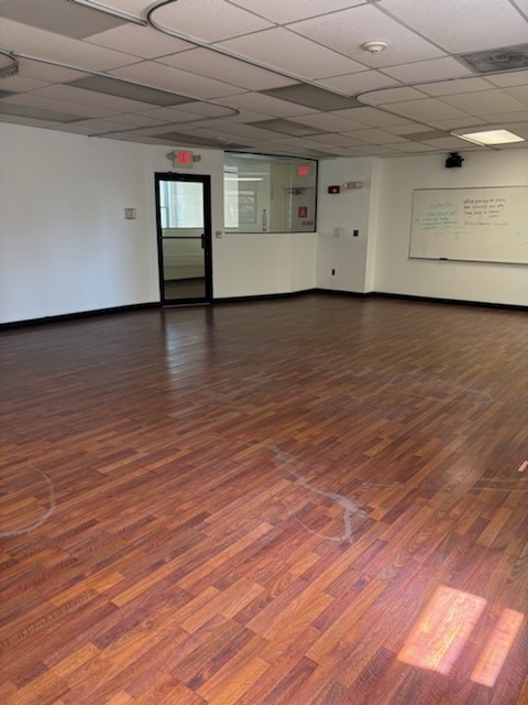 75 Montgomery St, Jersey City, NJ à louer Photo de l’immeuble– Image 1 sur 9