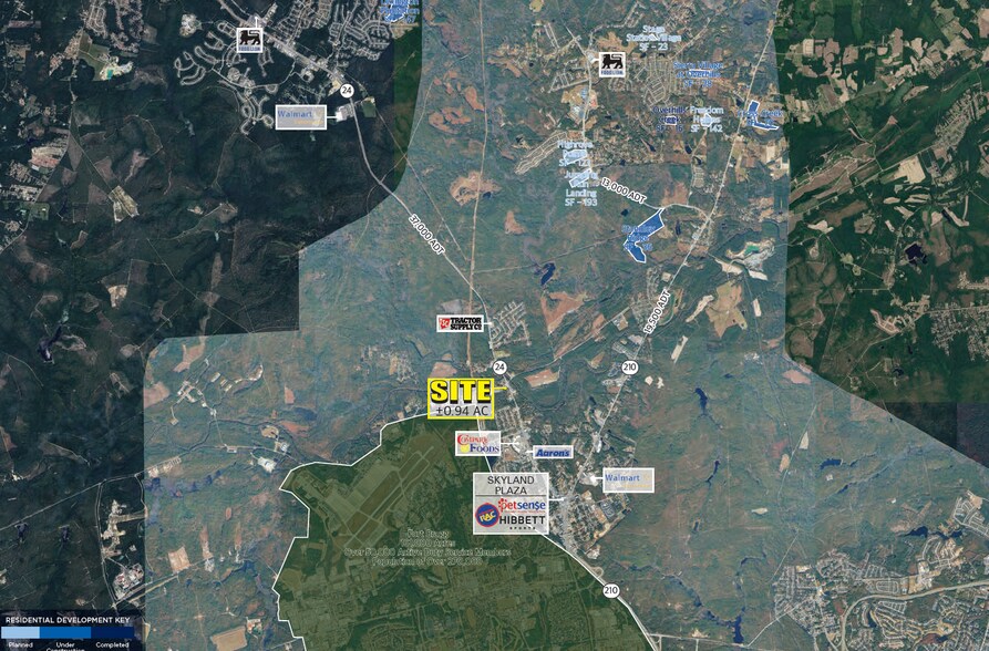 1589 N Bragg Blvd, Spring Lake, NC à louer - Aérien – Image 1 sur 4
