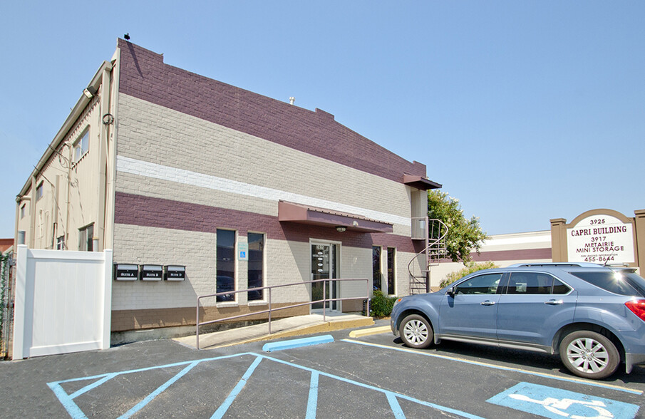 3925 Ford St, Metairie, LA à louer - Photo de l’immeuble – Image 2 sur 2