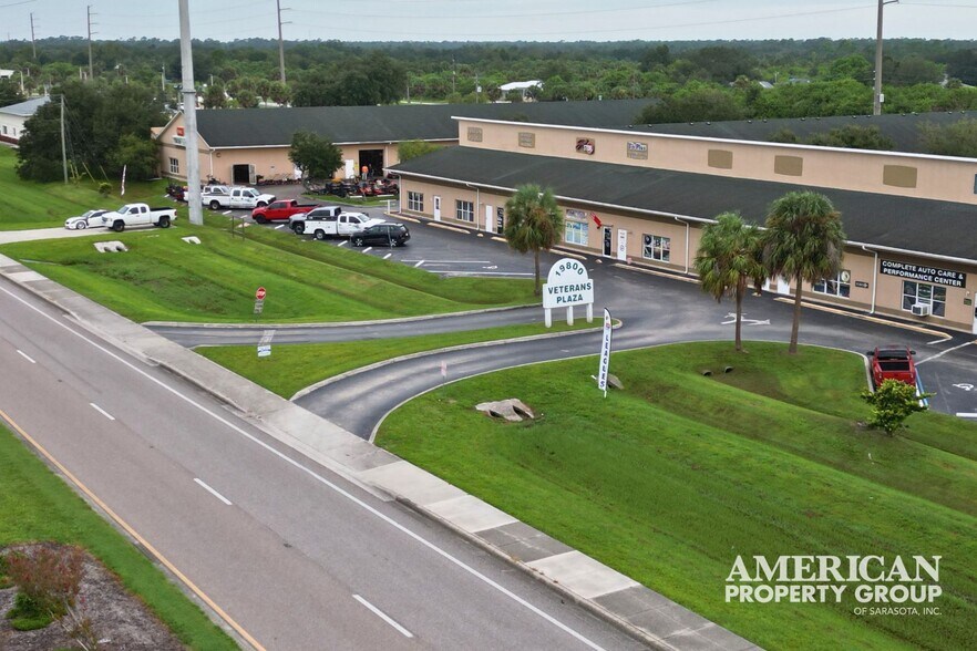 19800 Veterans Blvd, Port Charlotte, FL à vendre - Photo principale – Image 1 sur 10