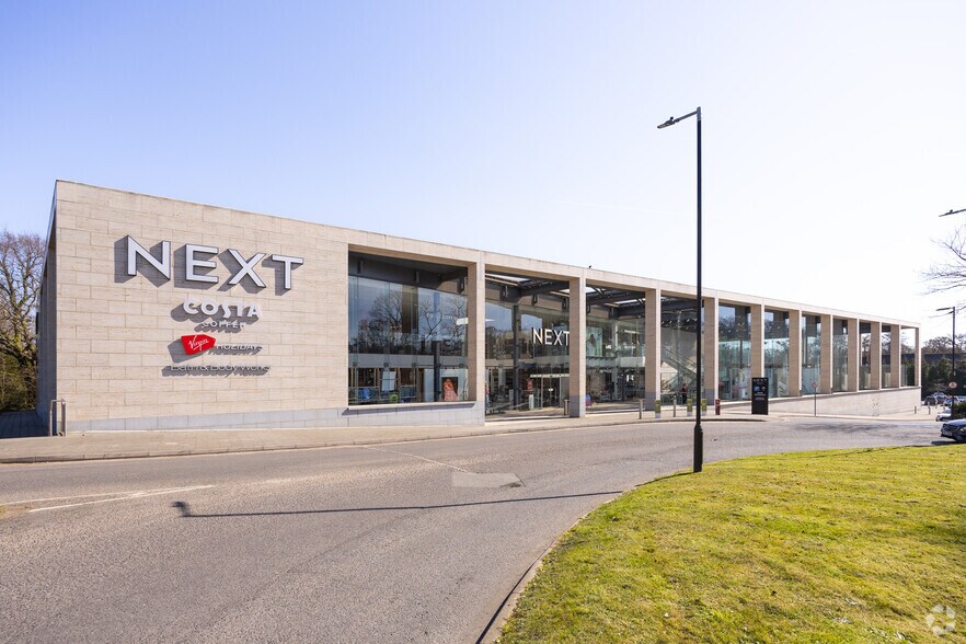 Charles Watts Way, Southampton à vendre - Photo de l’immeuble – Image 1 sur 2