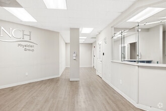 28410 Bonita Crossing Blvd, Bonita Springs, FL à louer Hall d’entrée– Image 2 sur 21