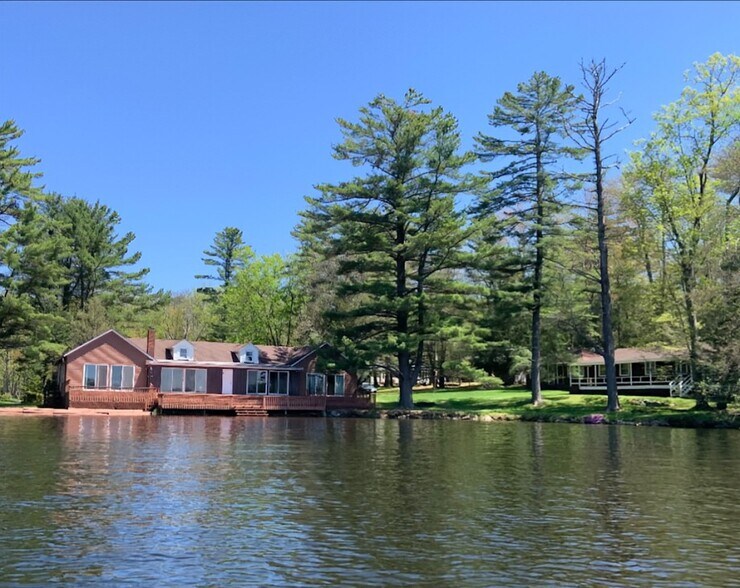 238 Lakeview Drive Rd, Highland Lake, NY à vendre - Photo principale – Image 1 sur 7