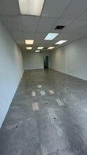 4101-4397 N State Road 7, Lauderdale Lakes, FL à louer - Vidéo sur l’annonce professionnelle 