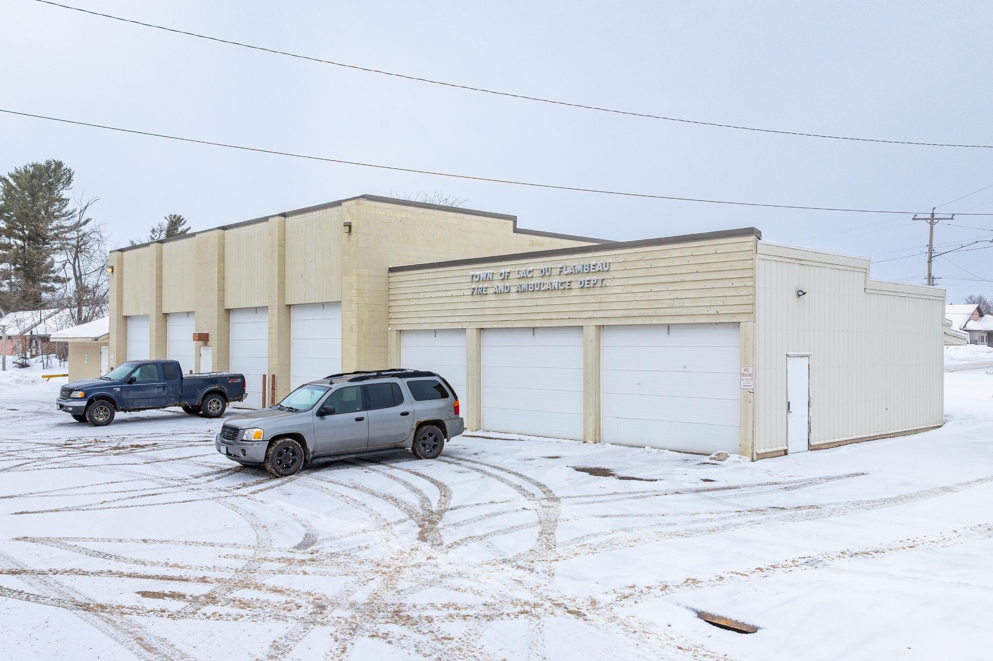 614 Wild Rice Ave, Lac Du Flambeau, WI à vendre Photo principale– Image 1 sur 14