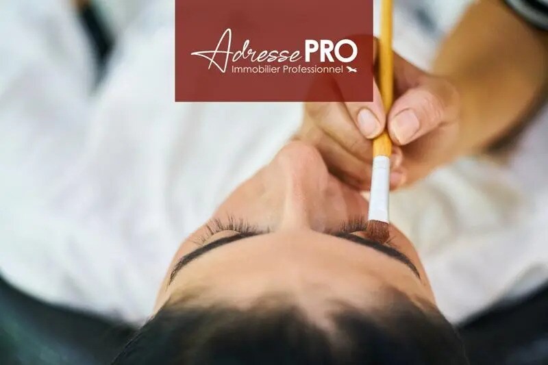 Local d’activités dans Lyon à louer - Photo de l’immeuble – Image 1 sur 2