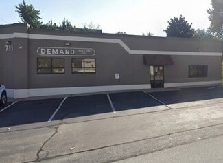 Plus de détails pour 711 Valley St, Manchester, NH - Industriel/Logistique à vendre