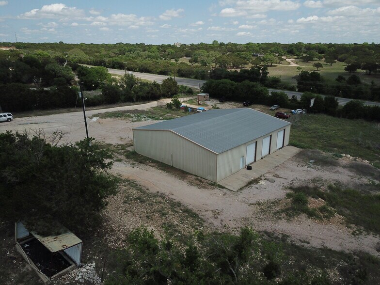 3550 N US Highway 281, Burnet, TX à louer - Photo de l’immeuble – Image 2 sur 4
