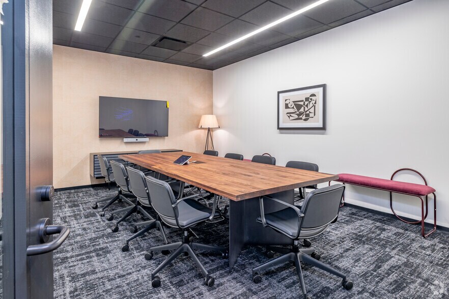201 E Washington St, Phoenix, AZ à louer - Photo intérieure – Image 3 sur 24