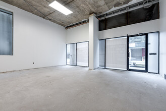 141 Laurier Ave W, Ottawa, ON à louer Photo intérieure– Image 2 sur 3
