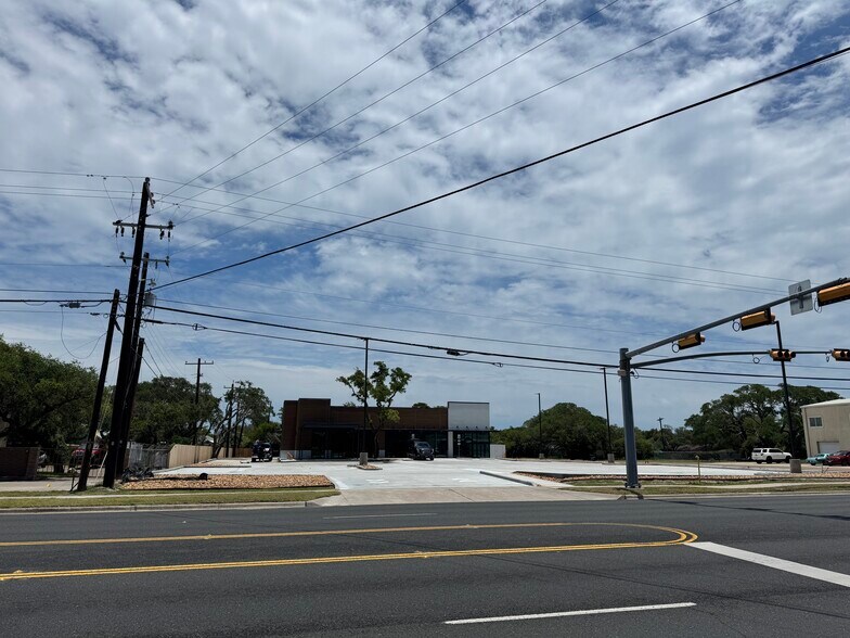 2302 Highway 35 N, Rockport, TX à louer - Photo de l’immeuble – Image 3 sur 4