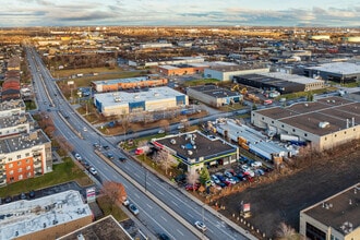 9190-9192 Boul Maurice-Duplessis, Montréal, QC - Vue aérienne  vue de carte