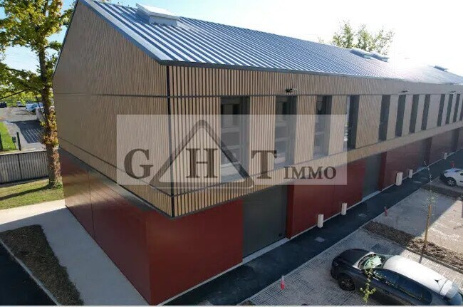 Plus de détails pour Industriel/Logistique à vendre