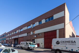 Plus de détails pour Calle De Torre De Don Miguel, 33, Madrid - Industriel/Logistique à louer
