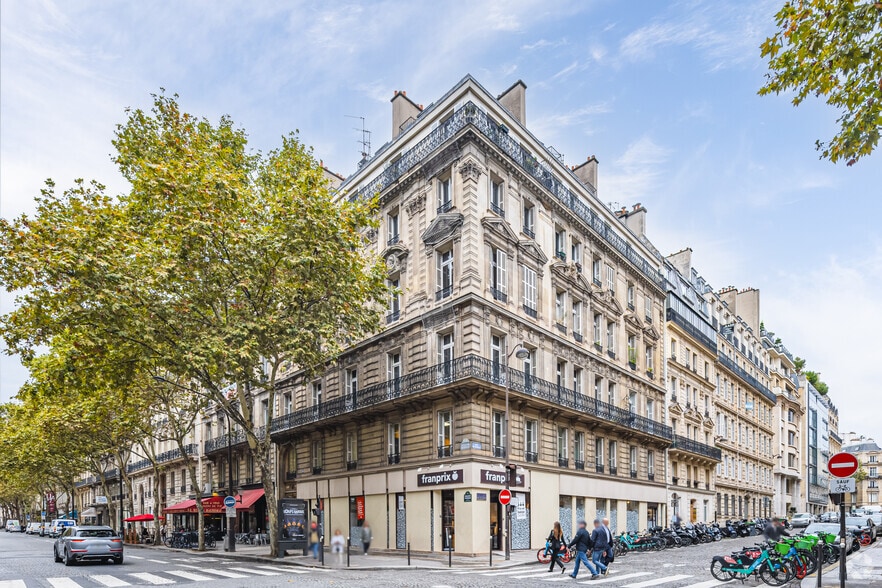 144 Boulevard Haussmann, Paris à louer - Photo principale – Image 1 sur 12