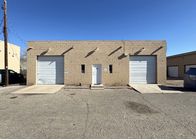9935 E Trumbull Ave SE, Albuquerque, NM à louer - Photo de l’immeuble – Image 3 sur 9