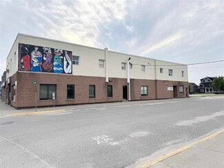 Plus de détails pour 34 Birch St, Chapleau, ON - Bureau à louer