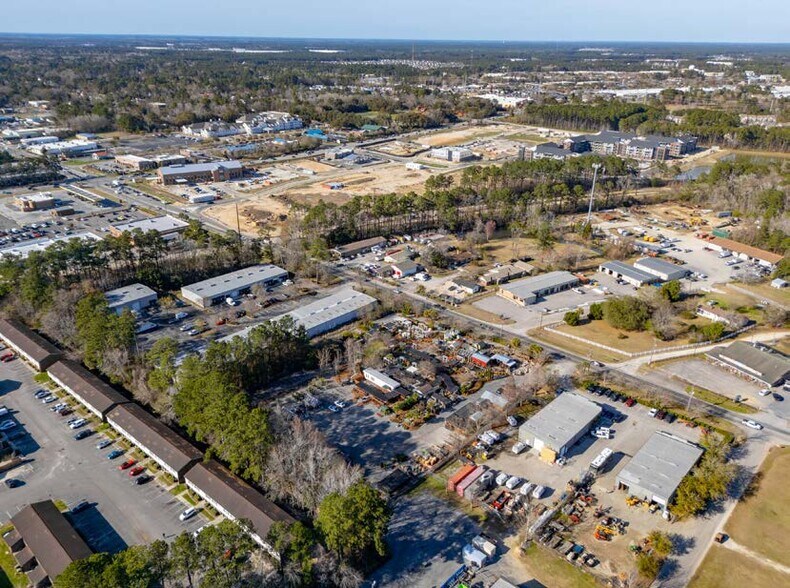 410 E 5th North St, Summerville, SC à vendre - Photo de l’immeuble – Image 2 sur 5