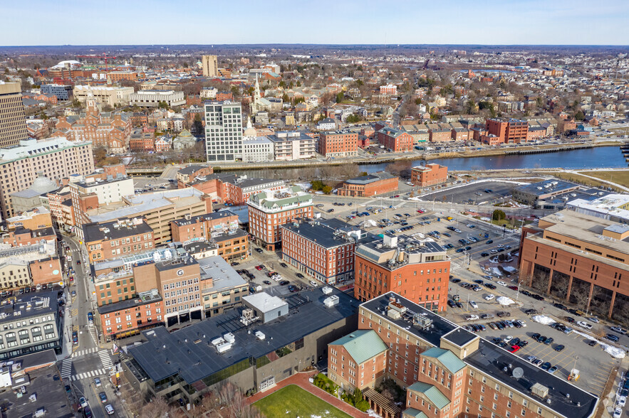 72 Pine St, Providence, RI à louer - Aérien – Image 2 sur 25
