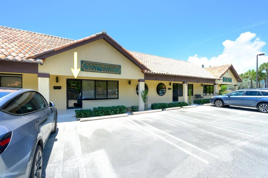 The Alhambra, Jupiter, FL à louer - Photo de l’immeuble – Image 3 sur 15