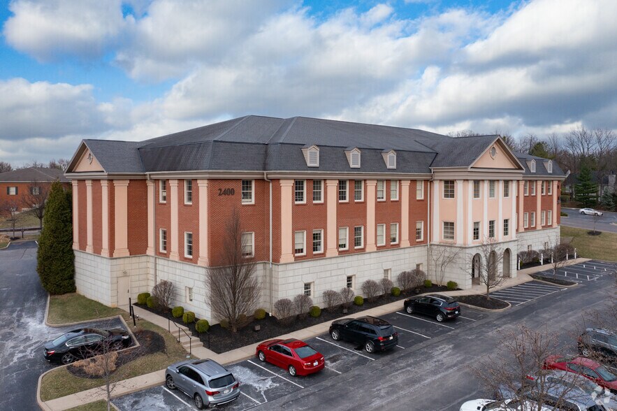 2400 Chamber Center Dr, Fort Mitchell, KY à louer - Photo de l’immeuble – Image 2 sur 4