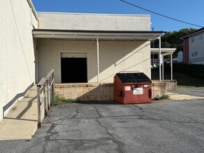 3024 Penn Ave, West Lawn, PA à louer Photo intérieure– Image 1 sur 7