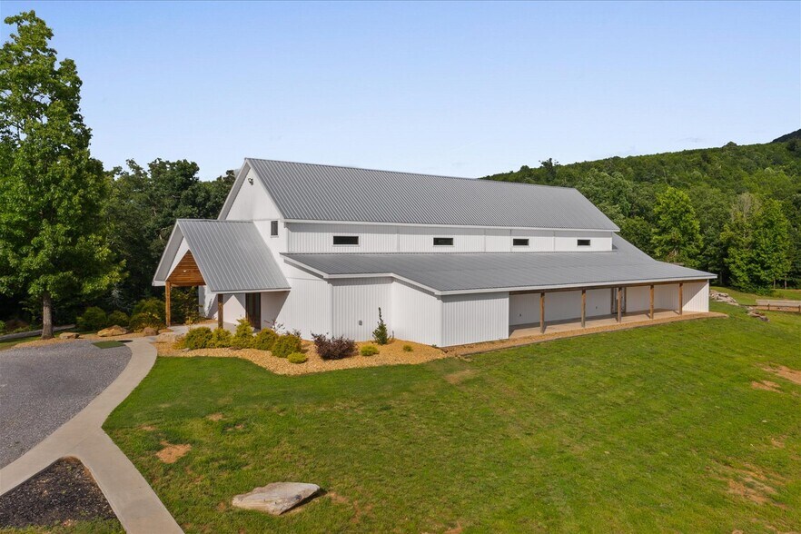 2948 Holly Creek Cool Sprgs Rd, Chatsworth, GA à vendre - Photo de l’immeuble – Image 2 sur 62