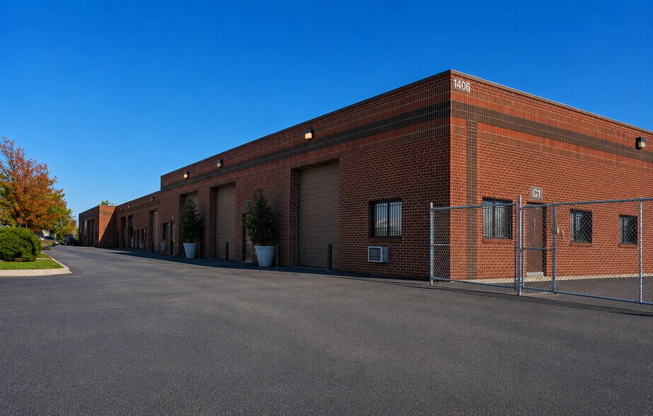1414 Ritchie Marlboro Rd, Capitol Heights, MD à louer - Photo de l’immeuble – Image 2 sur 4