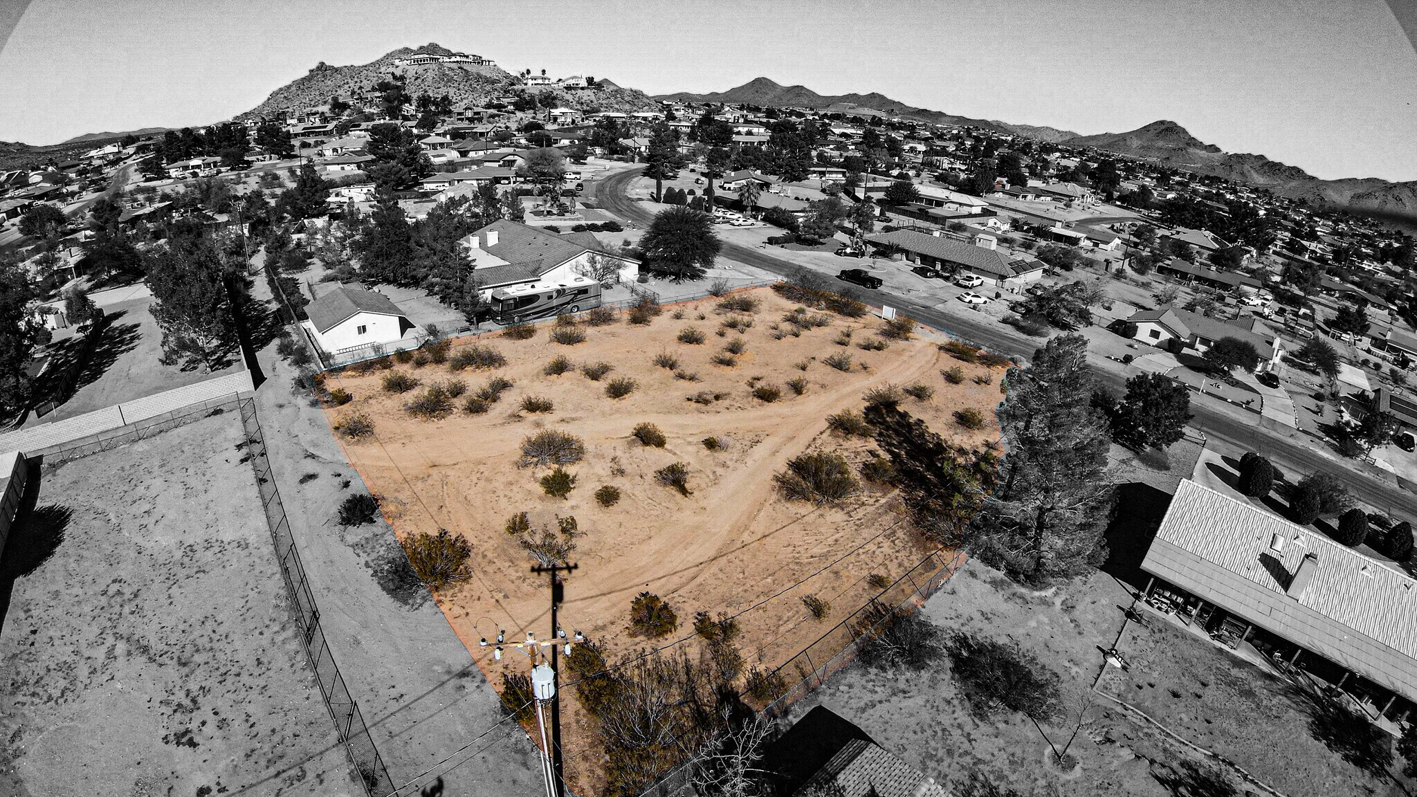 18768 Munsee Rd, Apple Valley, CA à vendre Photo principale– Image 1 sur 10