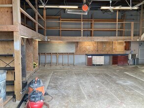 3046 Industrial Blvd, Bethel Park, PA à louer Photo intérieure– Image 1 sur 22