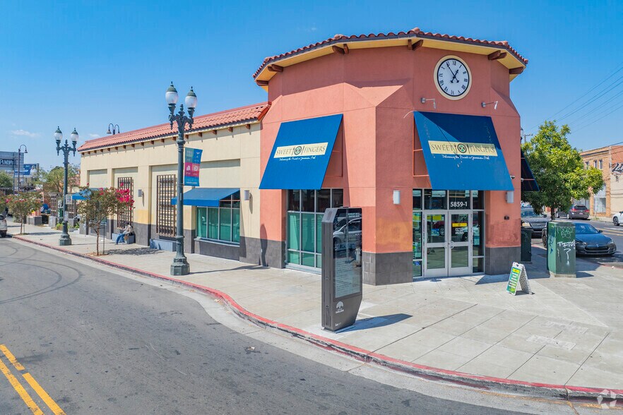 5859 Foothill Blvd, Oakland, CA à louer - Photo principale – Image 1 sur 7