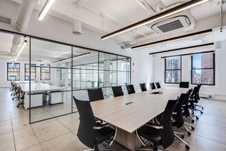 192 Lexington Ave, New York, NY à louer Photo intérieure– Image 2 sur 5