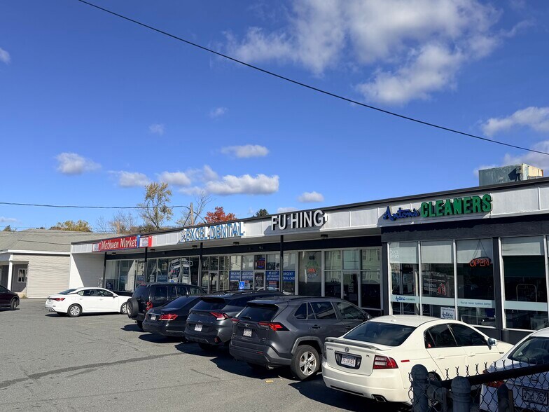 49 Jackson St, Methuen, MA à louer - Photo de l’immeuble – Image 3 sur 4