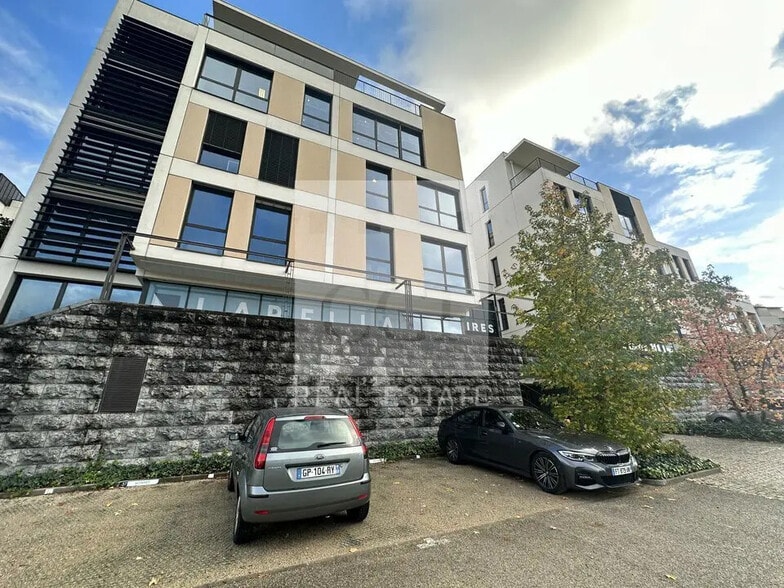 Bureau dans Lyon à louer - Photo de l’immeuble – Image 1 sur 1