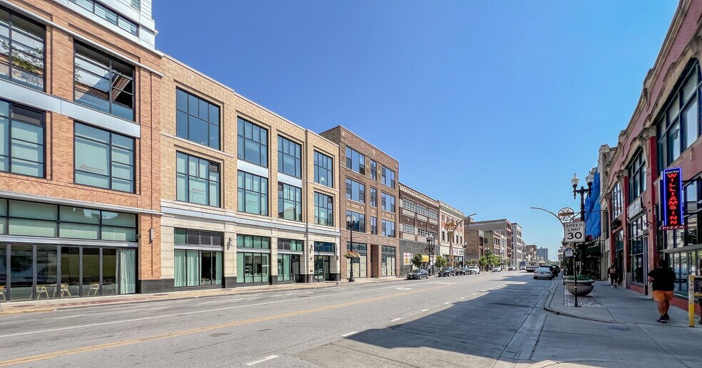 2215 S Michigan Ave, Chicago, IL à vendre - Photo de l’immeuble – Image 2 sur 22