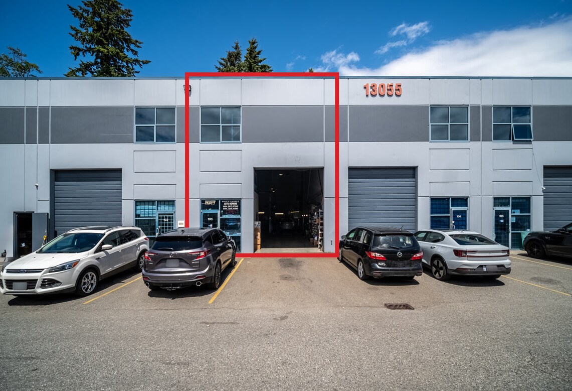 13055 84 Av, Surrey, BC à vendre Photo de l’immeuble– Image 1 sur 8