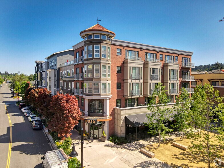 17255 135th Ave, Woodinville, WA à louer - Photo principale – Image 1 sur 1